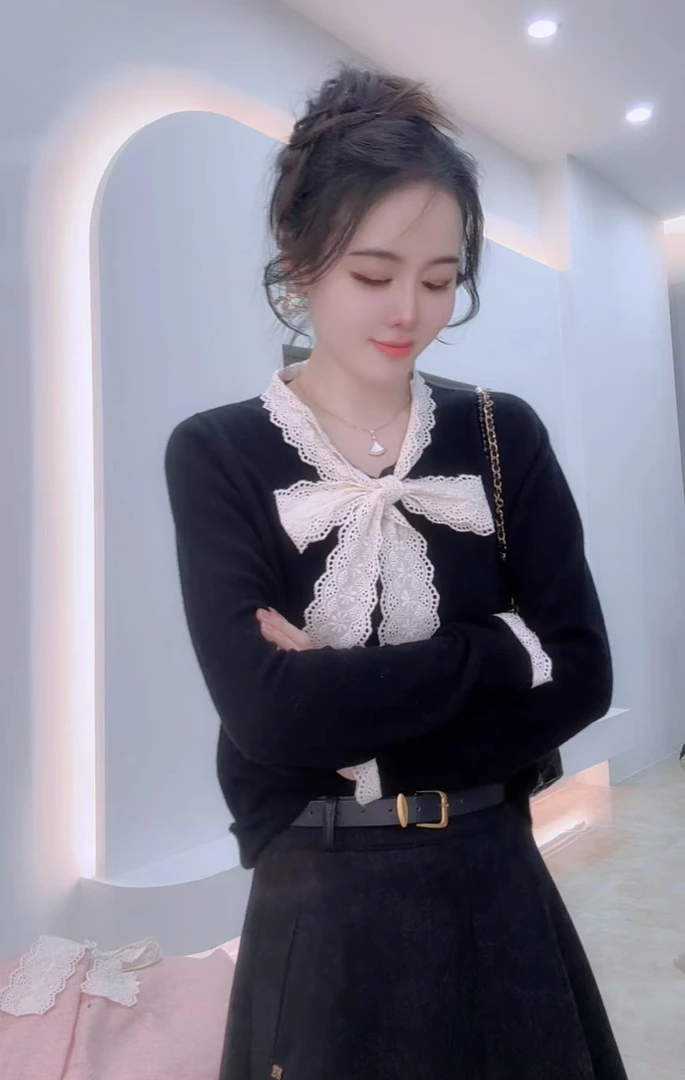 E'VAN【灰蝴蝶】秋冬小香风蕾丝针织开衫全羊毛气质时尚百搭毛衣女