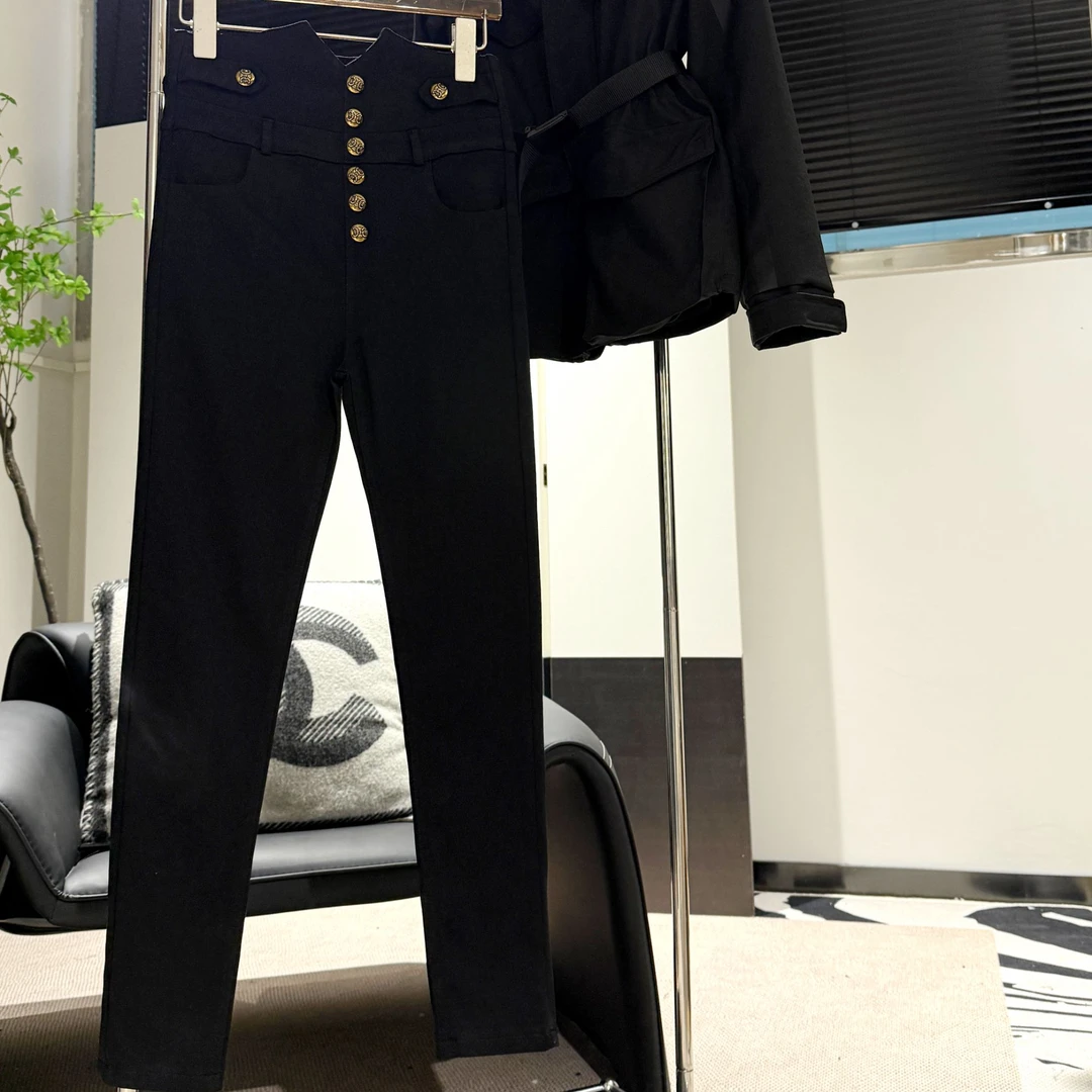 大君君 2024欧货加绒烟管裤高弹力修身显瘦牛仔裤