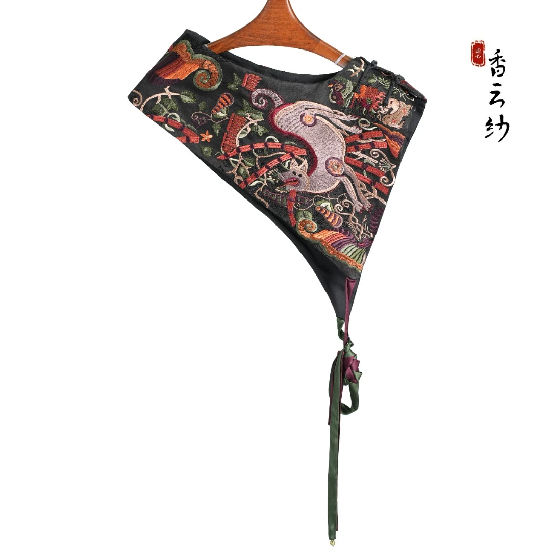 【香云走心】12生肖半臂马甲23Z08106走秀款国潮风半臂满绣气质原创