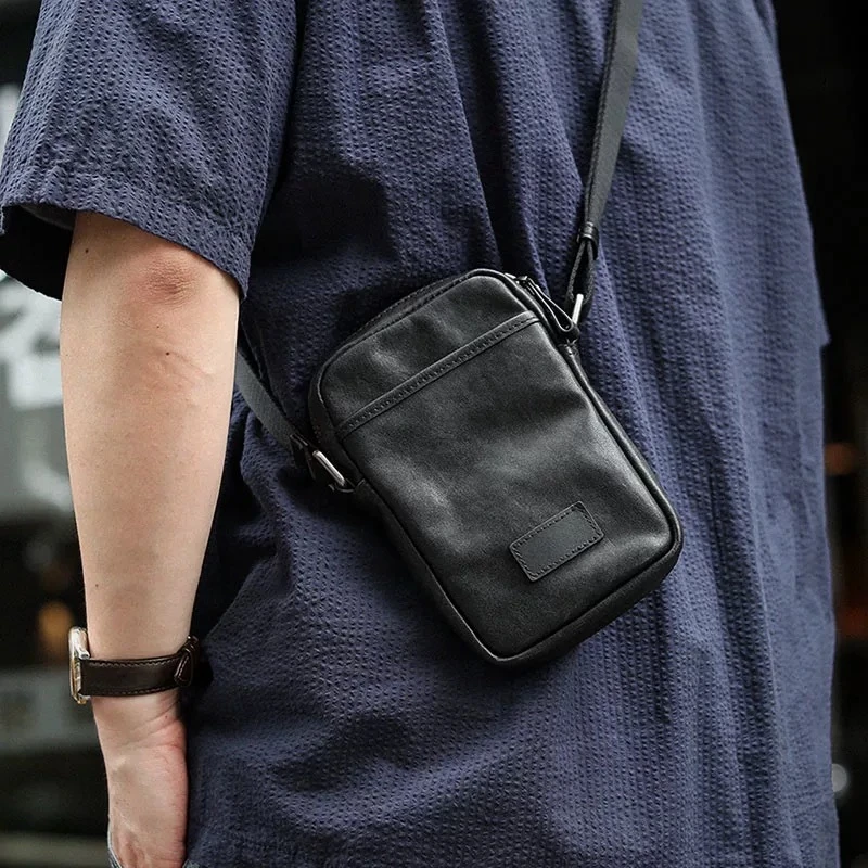 【鹿师傅】真皮随身斜挎包小包男士百搭款时尚休闲小包包