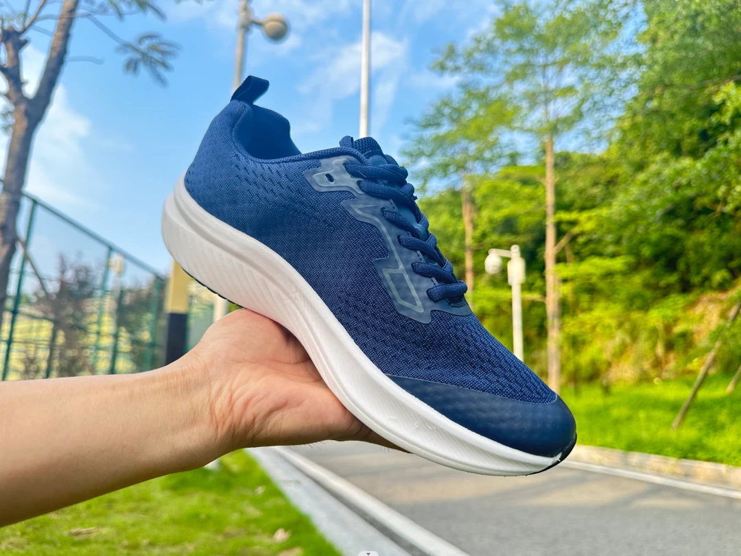 男士休闲鞋透气网面时尚百搭情侣软底潮流鞋跑步男鞋运动鞋666