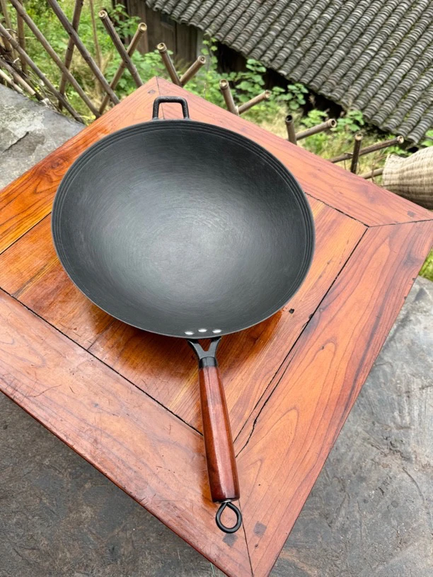 传统锅巴饭生铁龟纹锅1口（已开锅）