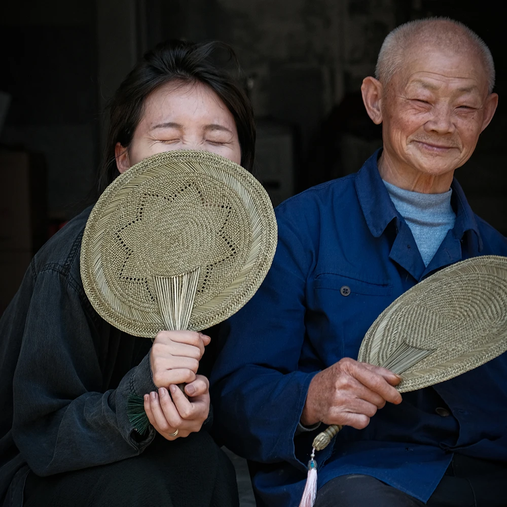 手工草编蒲扇 岭根草编扇子 夏日驱蚊纳凉手摇扇便携儿童宝宝礼物