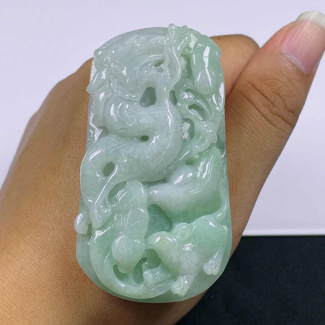 缅甸天然翡翠A货龙牌翡翠吊坠望子成龙雕刻飘绿大气厚装男士V060