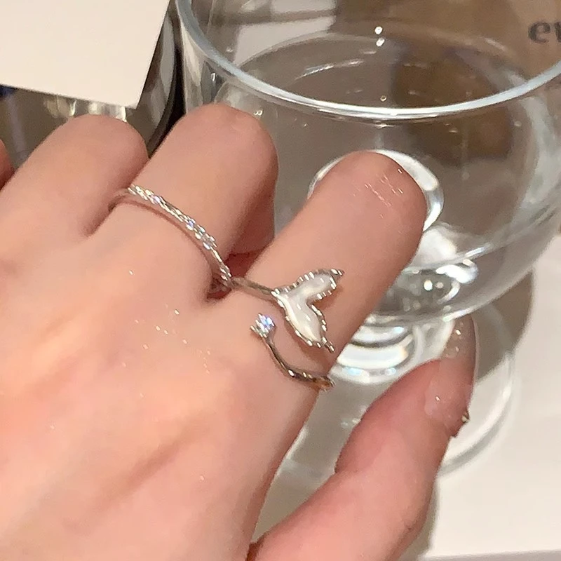 铜合金亚克力戒指 s925银针轻奢小众设计感鱼尾戒指女百搭气质开