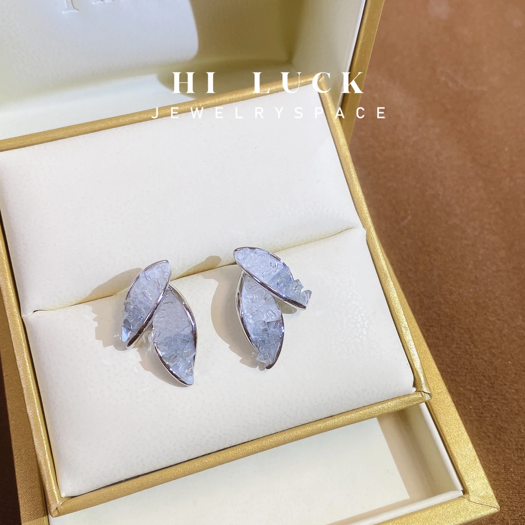 铜合金耳饰 Hiluck甜美渐变海盐蓝精致洋气树叶吊坠耳环百搭时尚！
