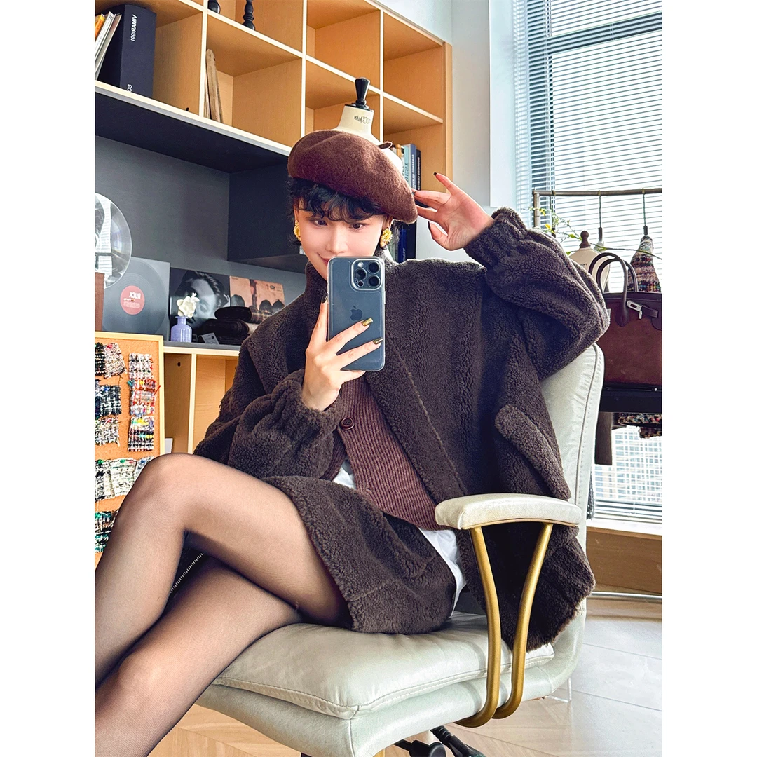 玖着“温网老钱”100澳洲绵羊毛皮草颗粒感绵密浓厚夹克短裙套装
