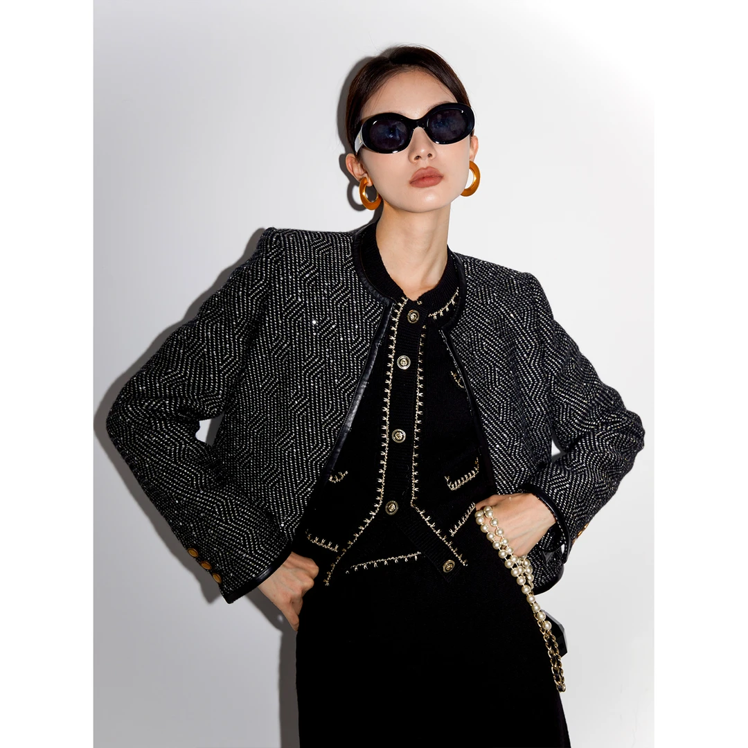 玖着"繁星"重磅CE典藏之作 皮镶边金葱澳毛古铜马鞍链外套