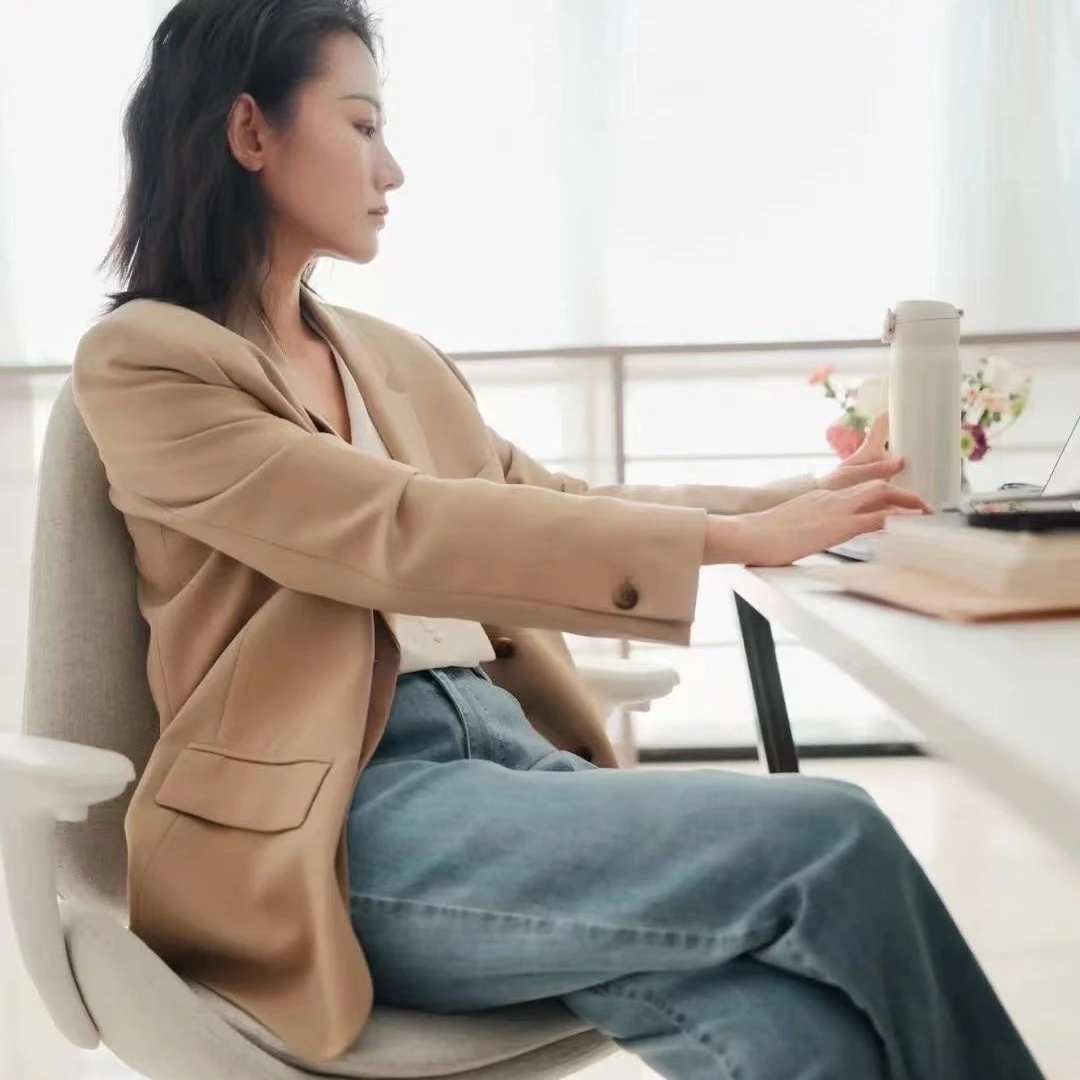 AMASS/阿玛施 百搭单排扣直身纯色长袖西装外套女士5400204