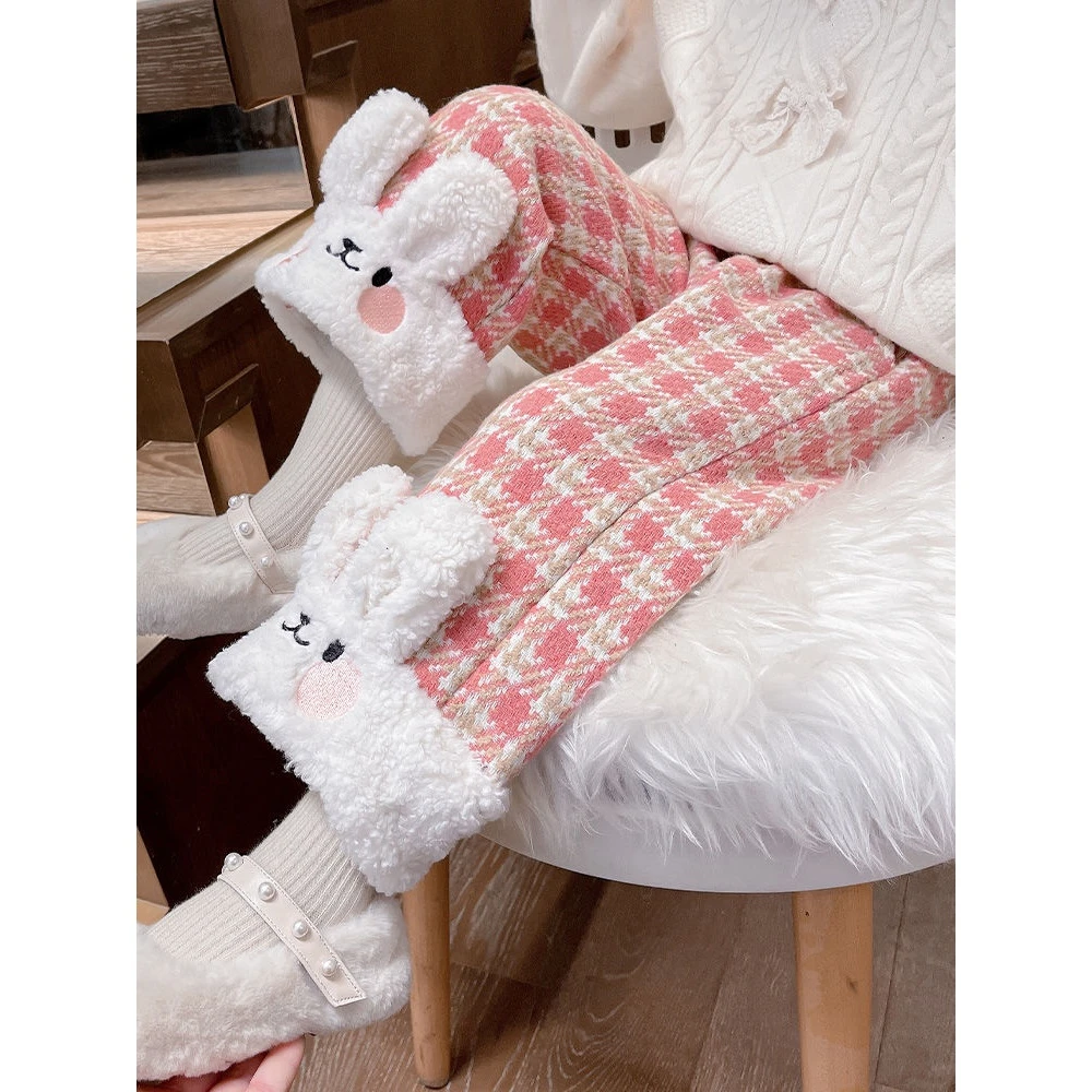 女宝宝秋冬季新款洋气保暖裤子小女孩韩版百搭小兔小熊格子加绒裤