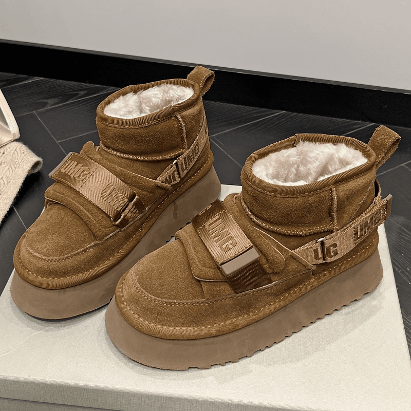 外贸尾货断码特价厚底雪地靴女冬季加厚短靴防滑保暖