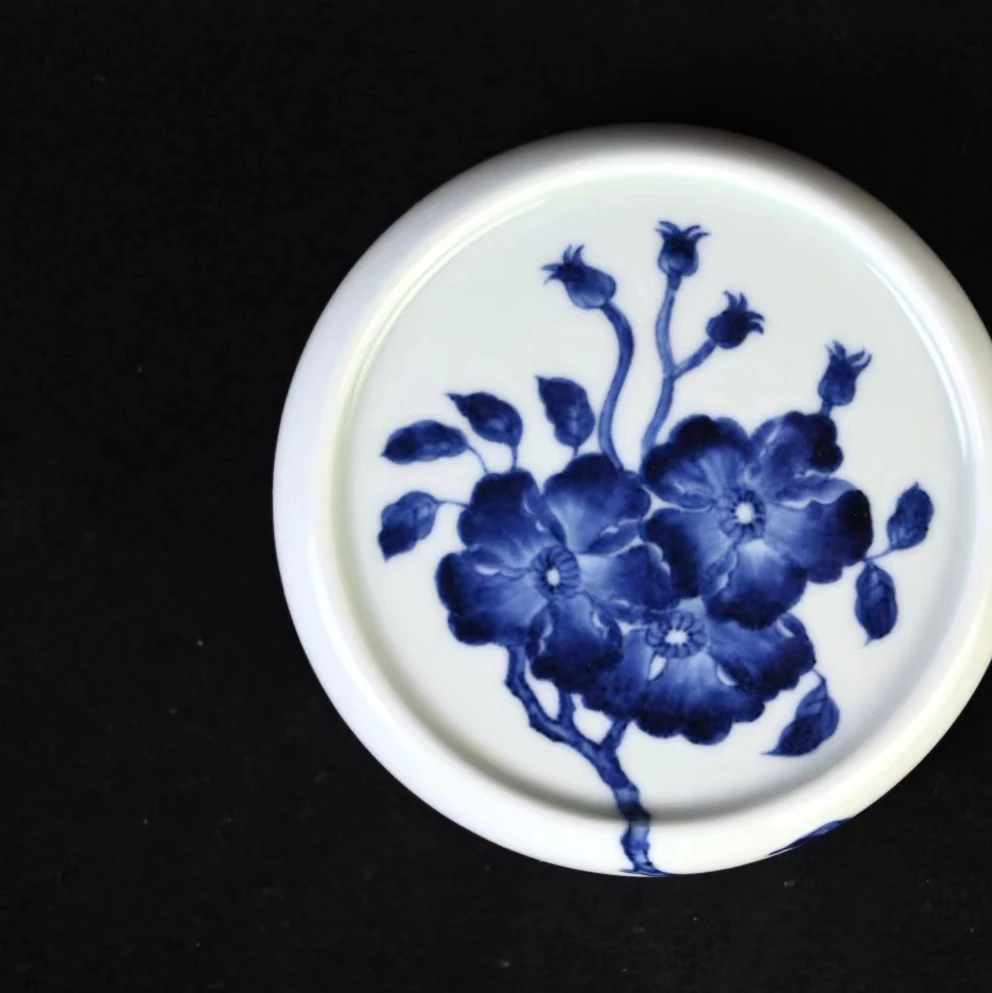 雯华堂 青花手绘折枝蔷薇花盖置杯托