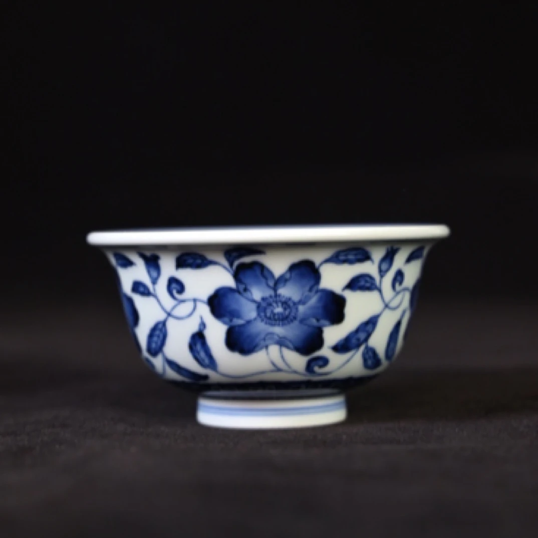 雯华堂 青花手绘缠枝蔷薇花小压手杯 满容约100cc