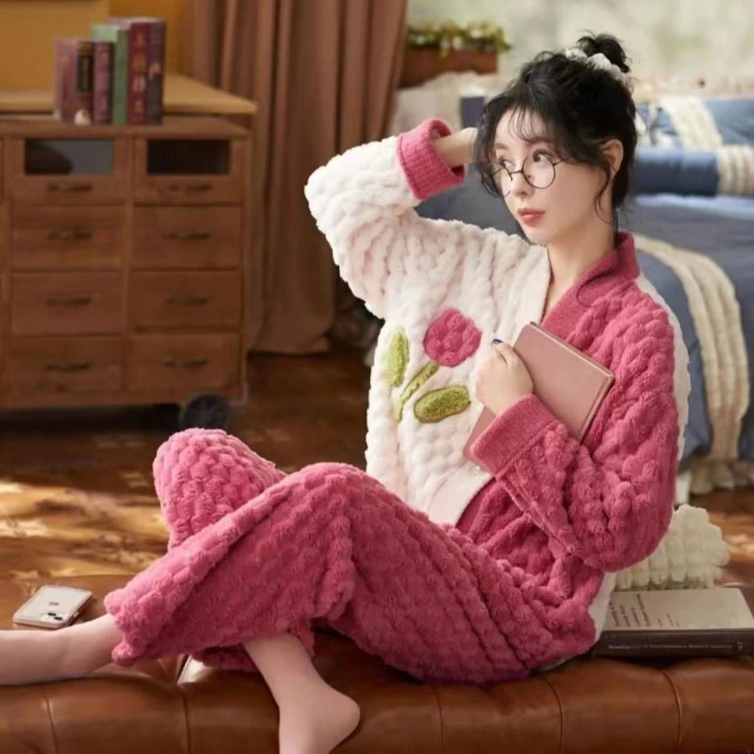睡衣女冬季珊瑚绒新款加绒法兰绒加厚2023冬款秋冬家居服保暖套装