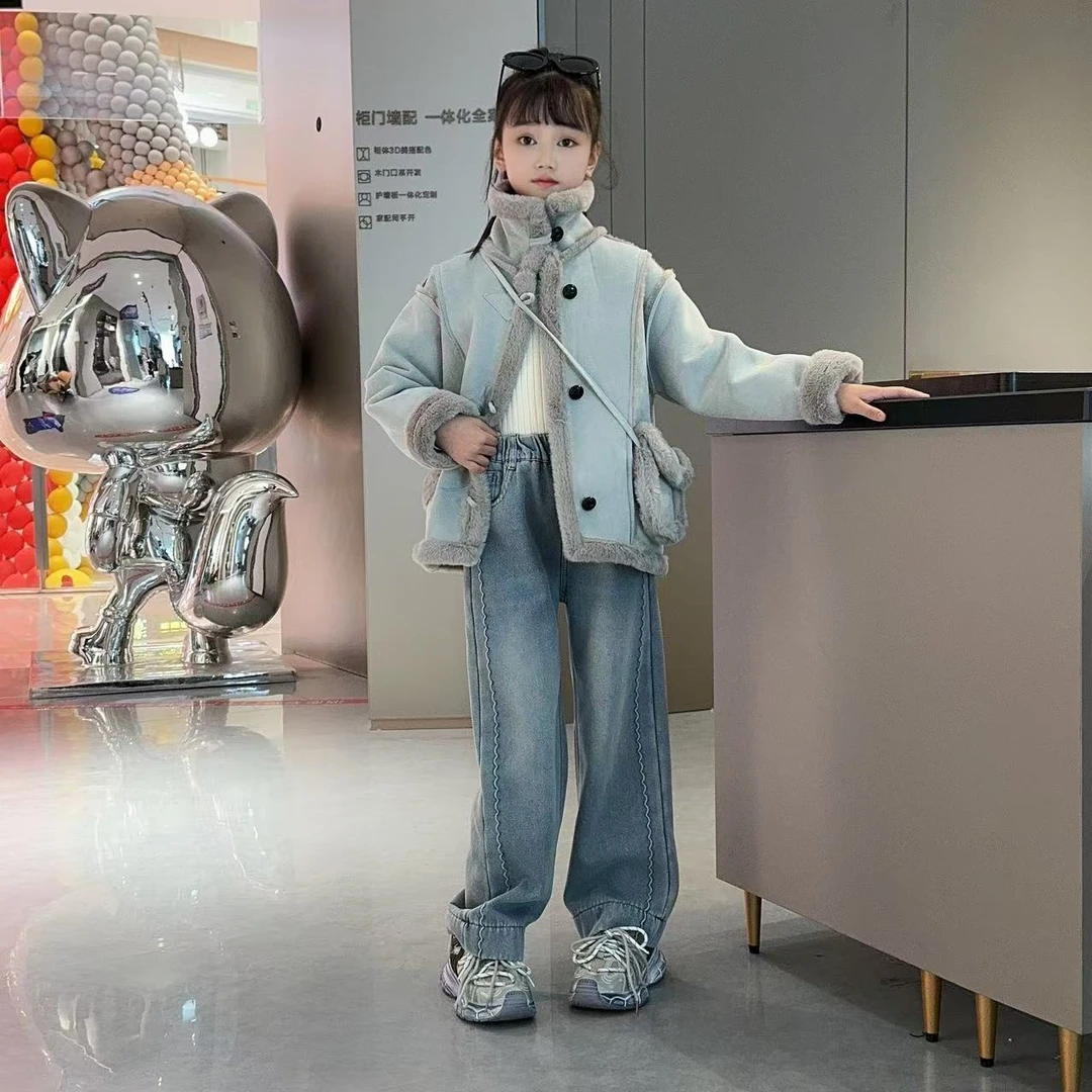 女童加绒外套秋冬款2024新款中大童皮毛一体加厚冬装保暖毛毛棉袄