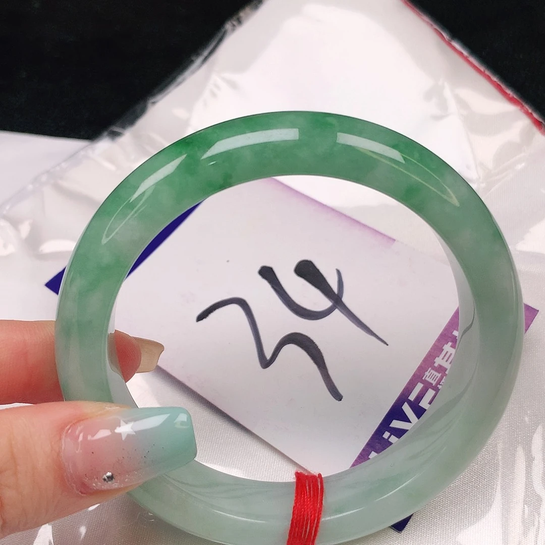 【闪购商品】翡翠手镯未镶嵌缅甸天然a货翡翠