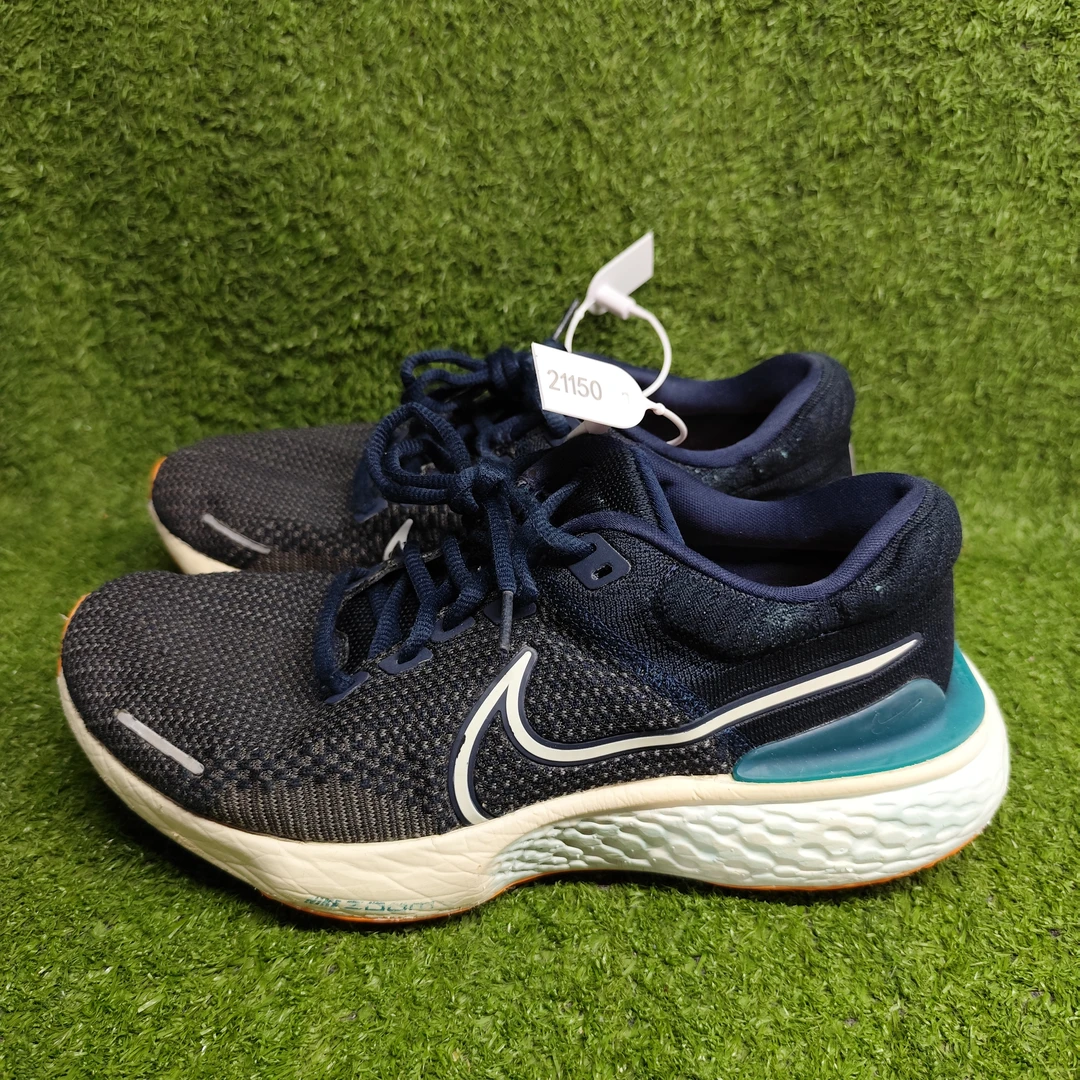 42码二手正品Nike ZoomX Invincible Run FlyKnit 2 轻便 织物