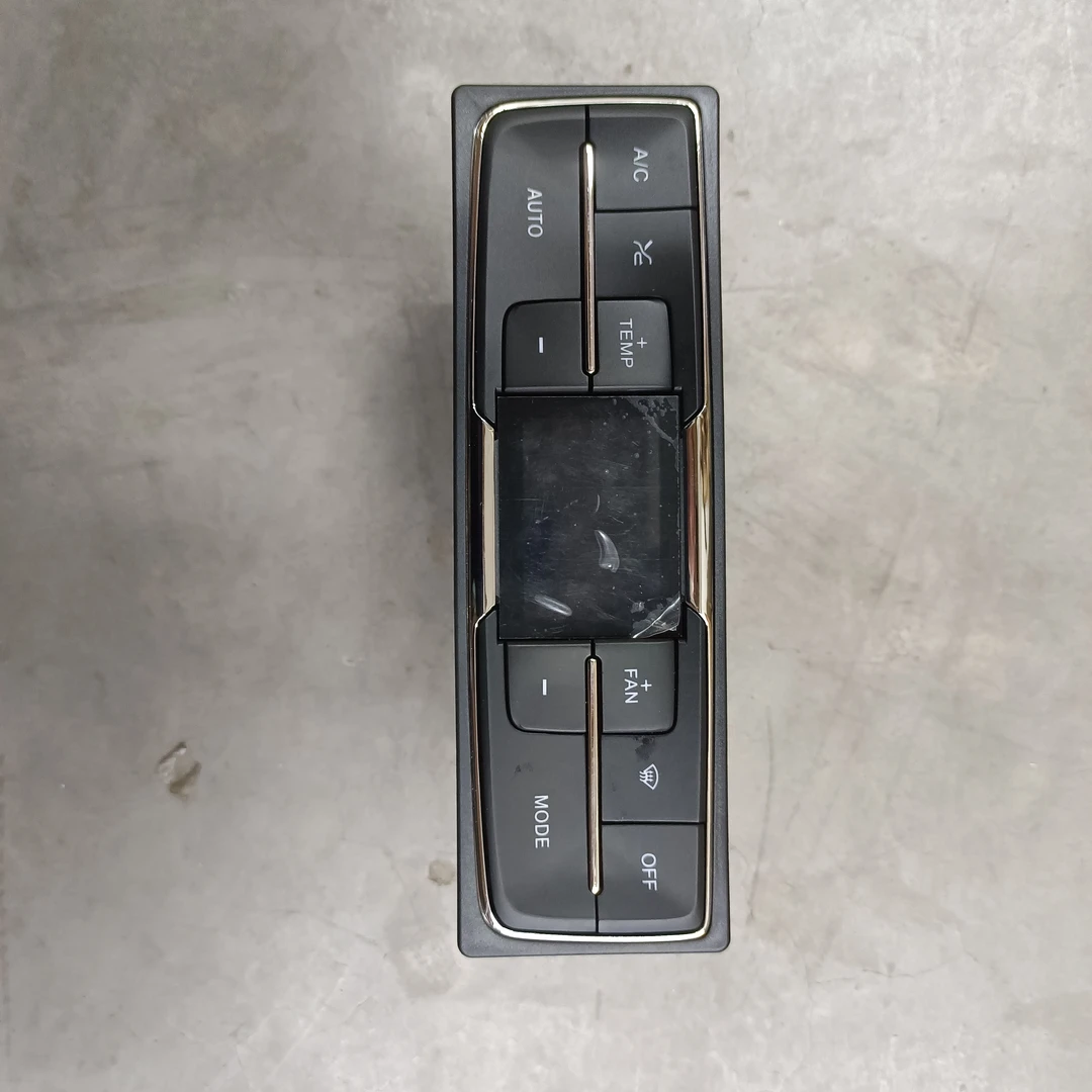 重汽车型汕德卡暖风控制面板61942-0632