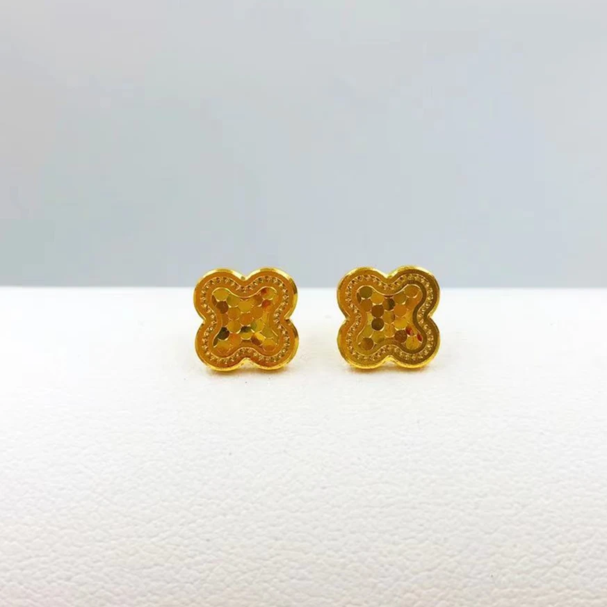 足金999 仿钻边鱼鳞四叶草直针耳钉 时尚百搭5G工艺黄金 按克卖