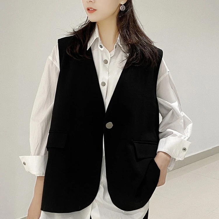 西装背心小马夹女春秋新款外穿设计感宽松小个子短款西服马甲外搭