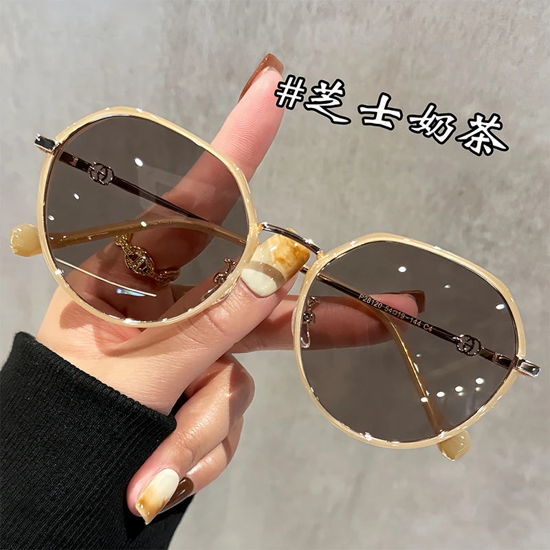 网红潮流街拍茶色太阳眼镜女时尚百搭开车遮阳偏光防紫外线墨镜