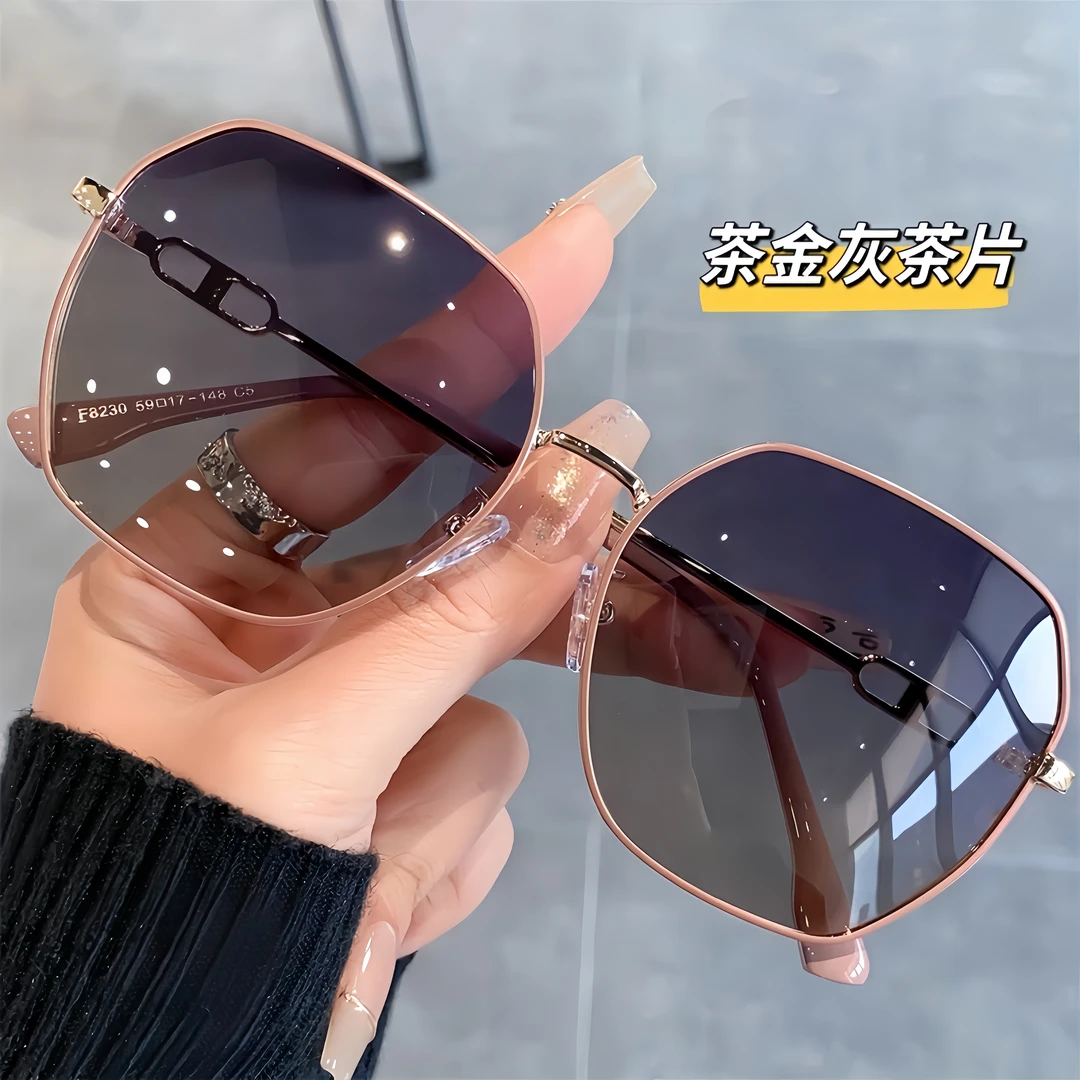网红时尚大框墨镜女显脸小潮流百搭夏季遮阳防紫外线偏光太阳眼镜