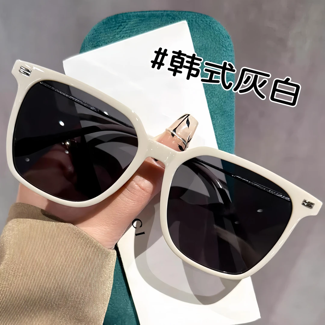 夏季遮阳防紫外线偏光太阳眼镜大框显脸小开车街拍高颜值潮流墨镜