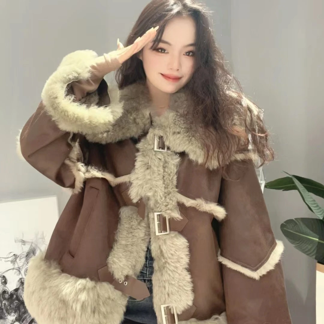 KL/蔻吕-B8295莎莎-精选（兔兔很洋）皮毛一体保暖外套