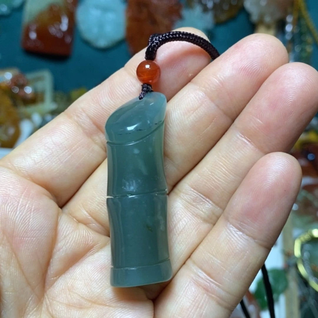 【闪购商品】蛇纹石玉吊坠未镶嵌