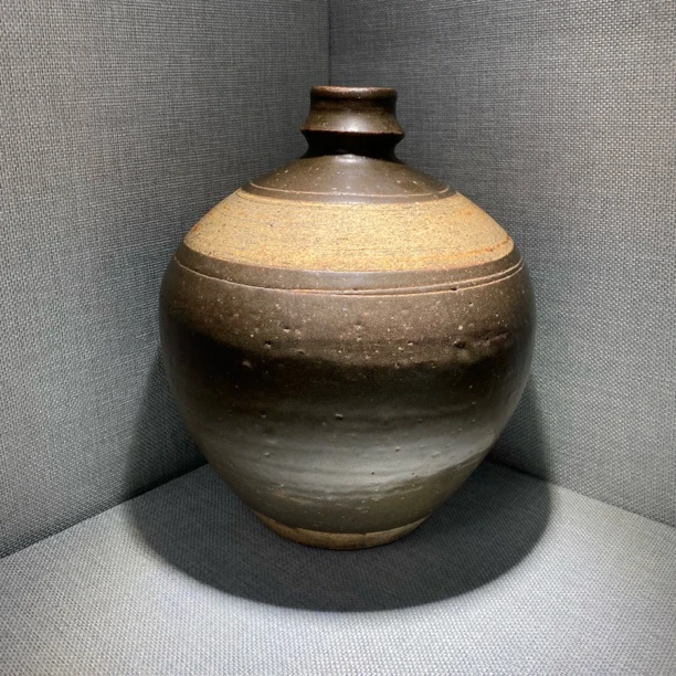 黑釉瓶球形瓶赏瓶