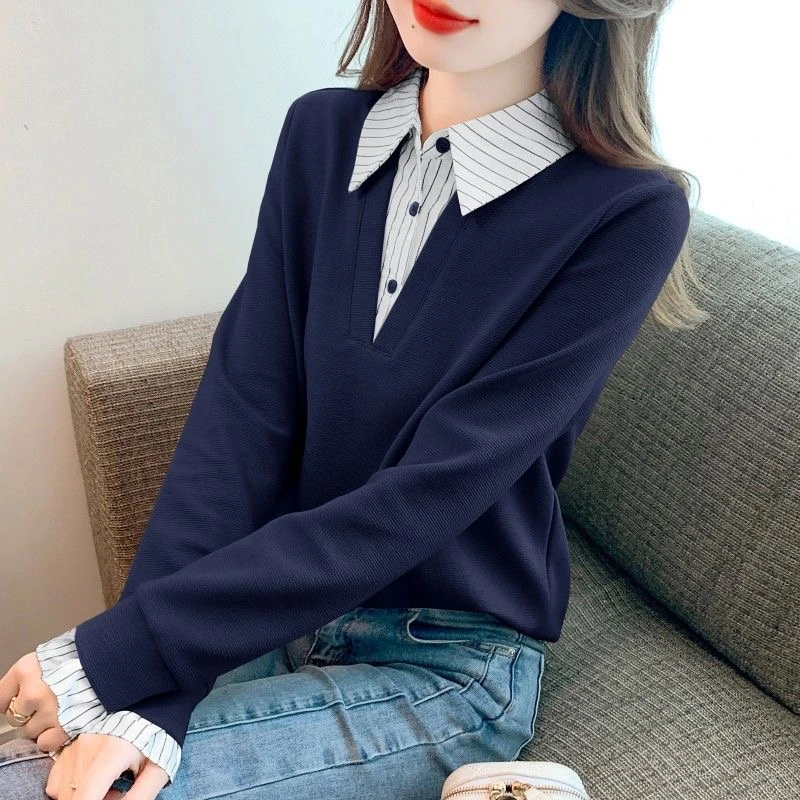 2023年秋冬季新款时尚假两件条纹拼接卫衣女洋气减龄内搭长袖上衣