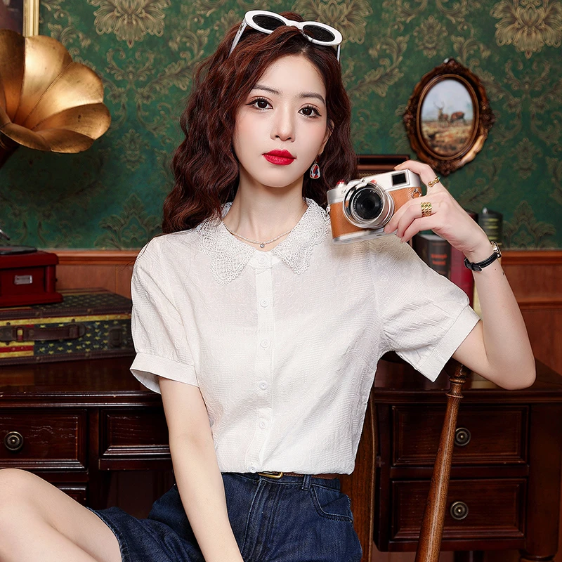 2025年夏季新款时尚设计感娃娃领纯棉衬衫女气质减龄薄款短袖衬衣