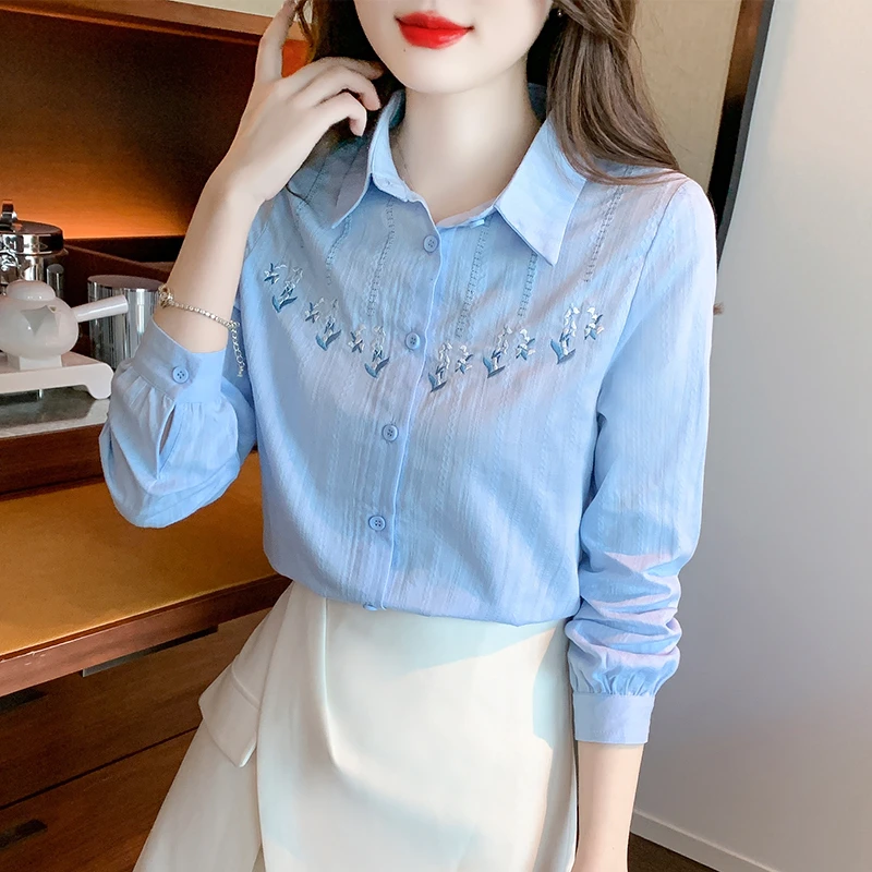 2025年春秋季女装新款洋气刺绣棉布衬衫女洋气减龄百搭长袖打底衫