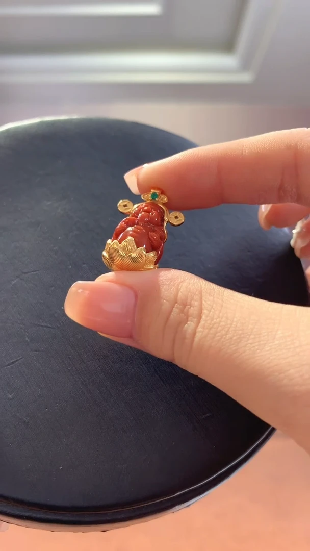 【闪购商品】玛瑙/玉髓挂件银S925镶嵌南红玛瑙小财神