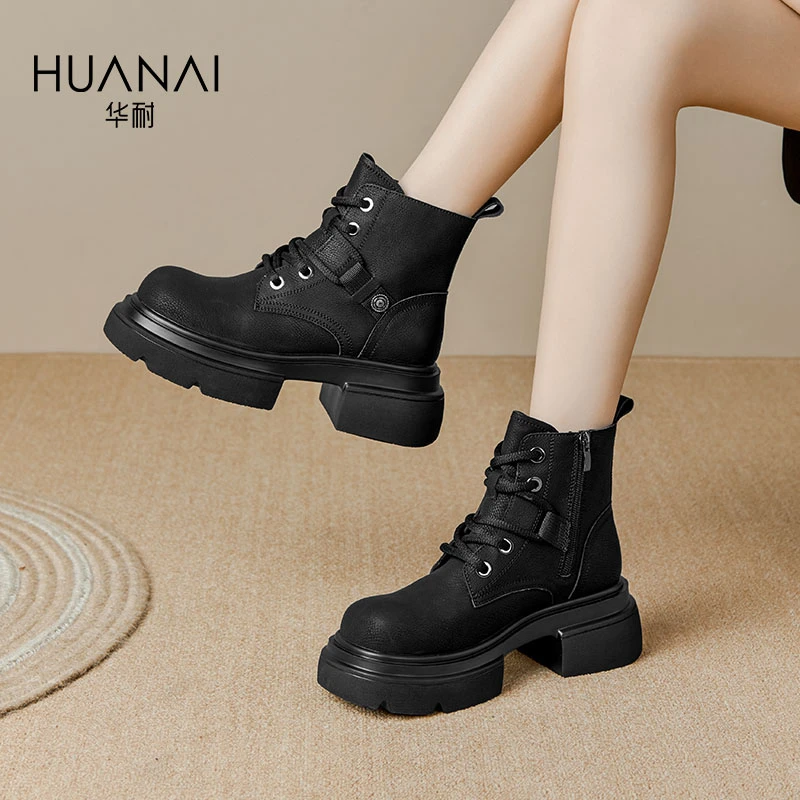 马丁靴女新款女鞋厚底英伦风粗跟高跟靴子短靴95522176R【LP】