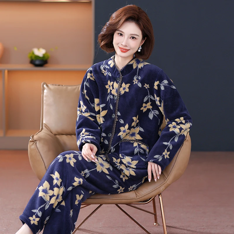 秋冬季中老年人宽松印花长袖套装珊瑚绒家居服睡衣女加绒保暖加厚