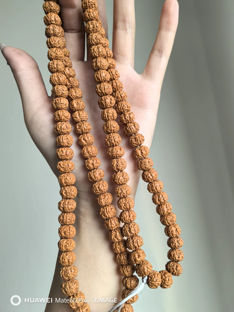 精品文玩树王五瓣小金刚脖挂108粒