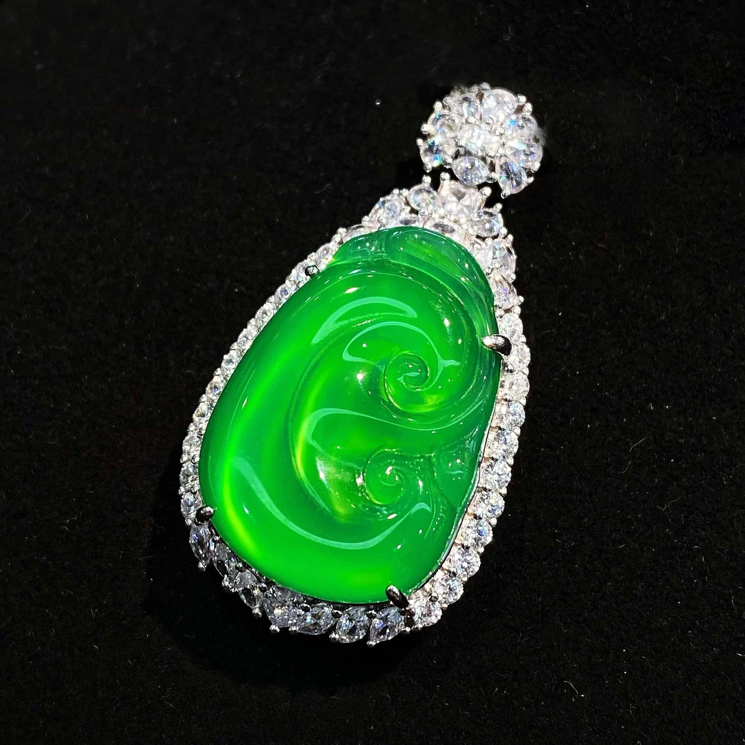 VISING马料绿玉髓新款如意吊坠项链S925银镀金镶嵌