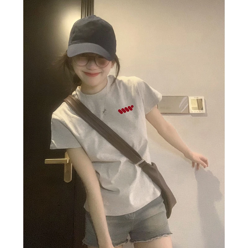 时髦穿搭正肩短袖t恤女夏季新款小个子减龄印花休闲百搭小衫上衣