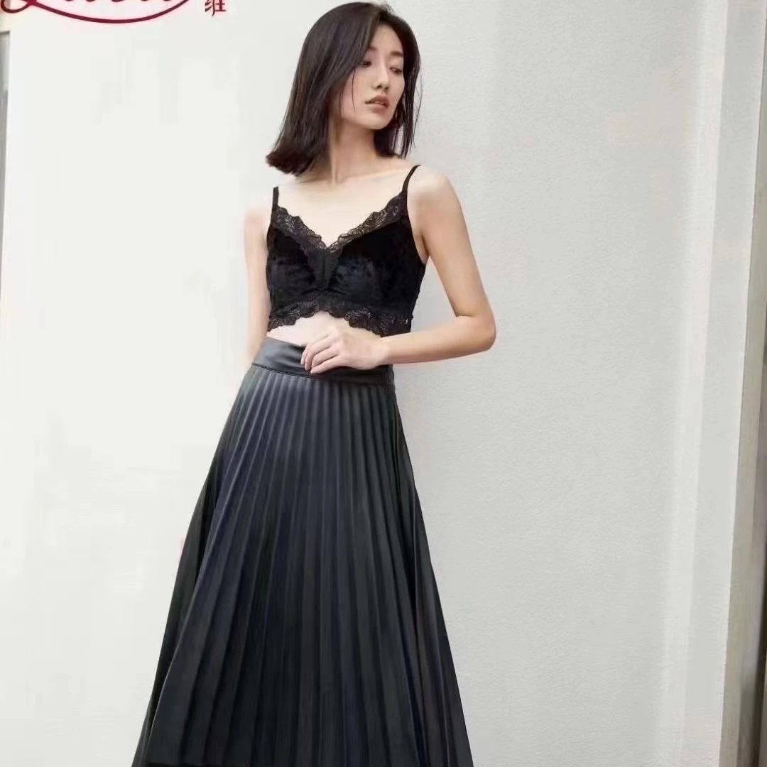 leevee丽维1030 秋冬新品复古法式丝绒美背内衣女性感吊带背心