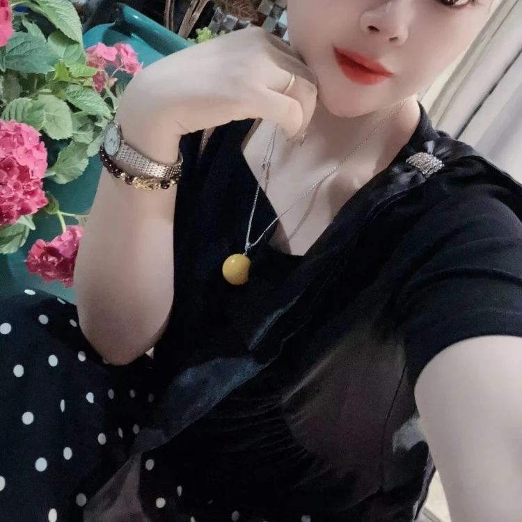 [小韩家】醋酸飘带显瘦气质时尚T