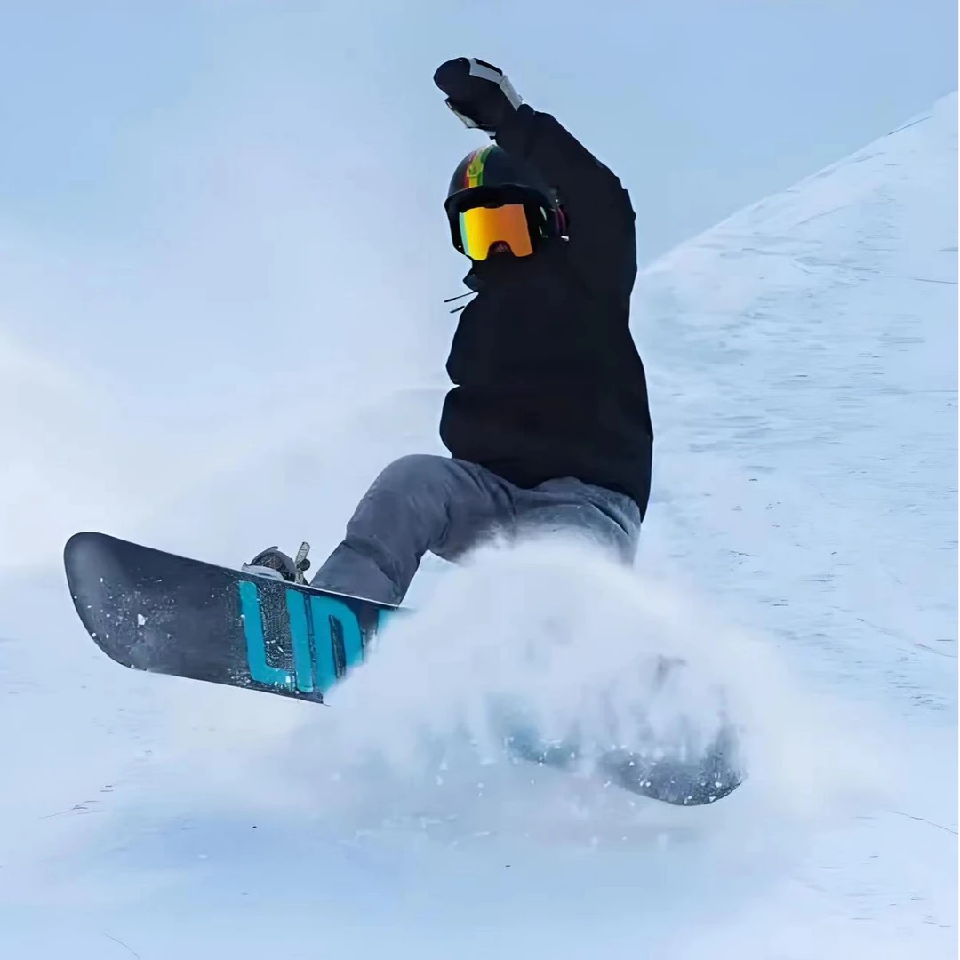 三合一加厚加绒冲锋衣