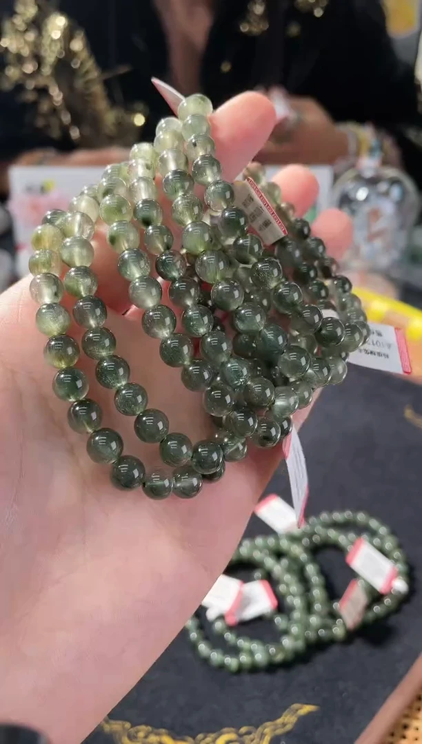 【闪购商品】水晶手链未镶嵌18多样性发其一/ 绿兔毛7+