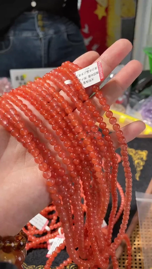 【闪购商品】南红玛瑙手链未镶嵌80多样性发其一/108   5+