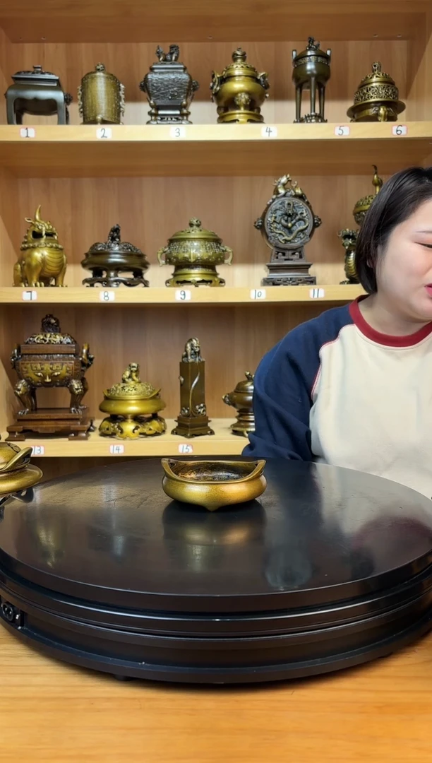 【闪购商品】紫铜小桥耳