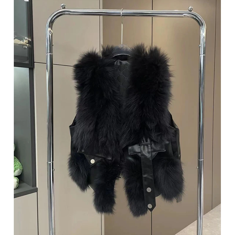 【所姿】 23新款冬季短款简约时尚休闲女士外套SZ-H7700