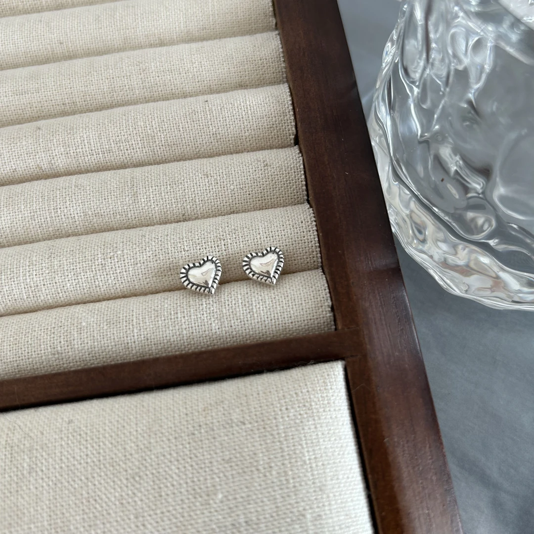 925银耳饰 韩国ins风时尚百搭气质简约 做旧爱心耳钉