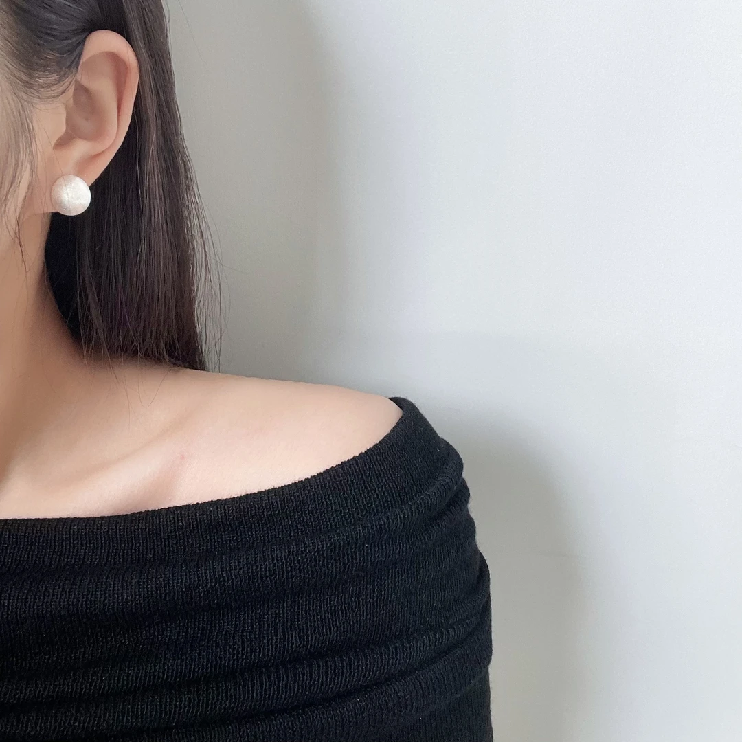 925银耳饰 韩国ins风时尚百搭气质简约 拉丝小馒头耳钉优雅经典