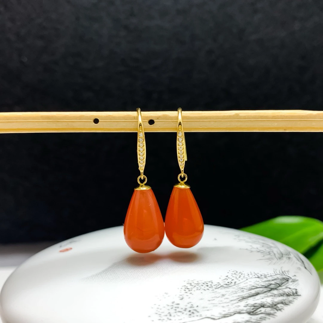 18k金款厚金版镶嵌天然南红水滴耳饰约8×14mm左右