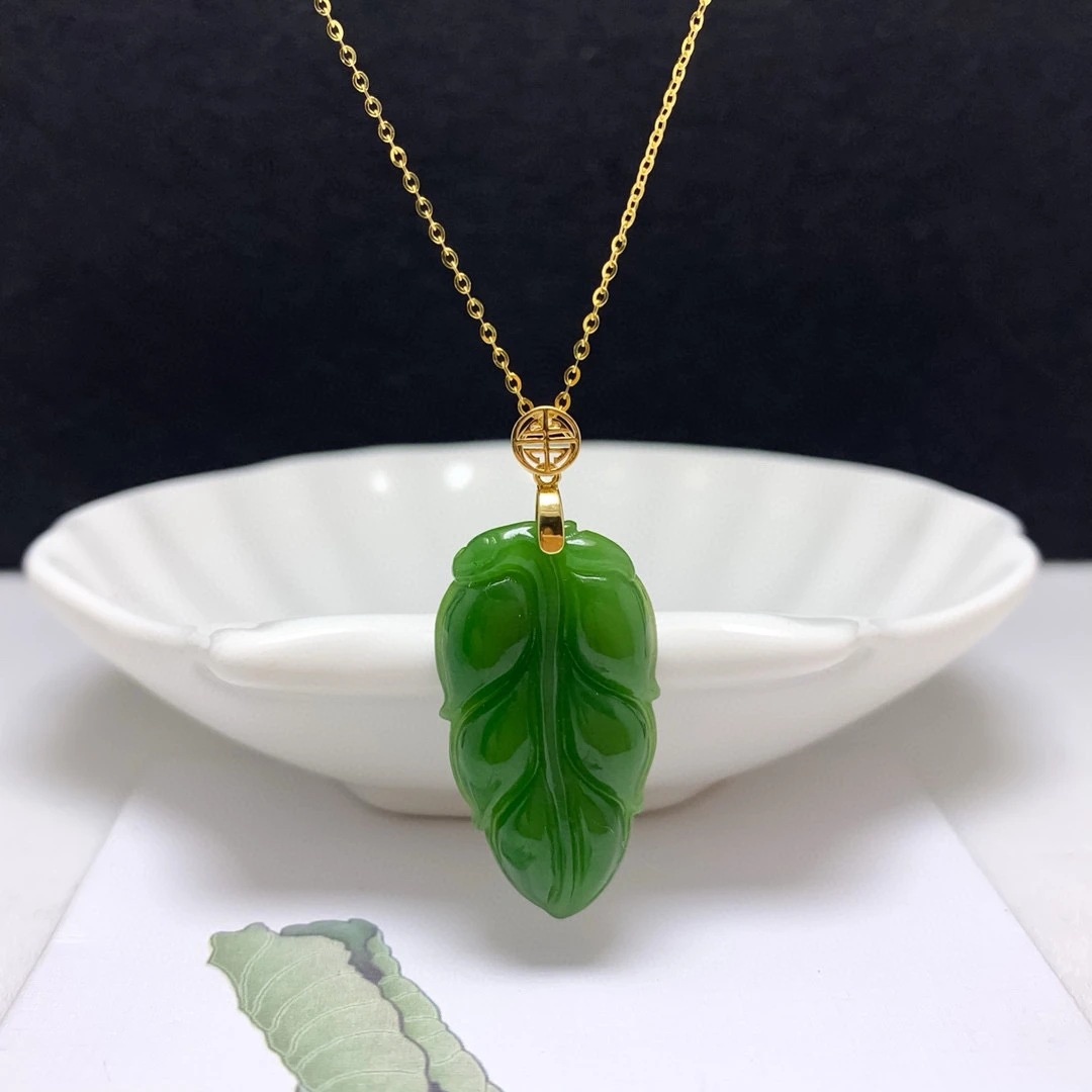 天然和田老料碧玉树叶“一夜爆富”吊坠纯18k金厚金镶嵌 ，莹润饱满